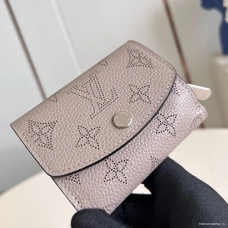 Fashionrepsfam ru Gucci 2407YA0009 Bags 0730